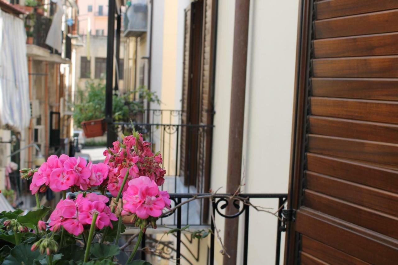 Casa Clo Alla Cattedrale Palermo Eksteriør bilde